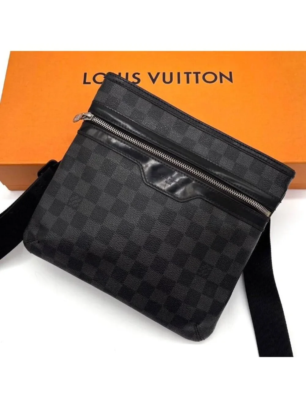 Louis Vuitton Damier Graphite Thomas Shoulder Bag Gray